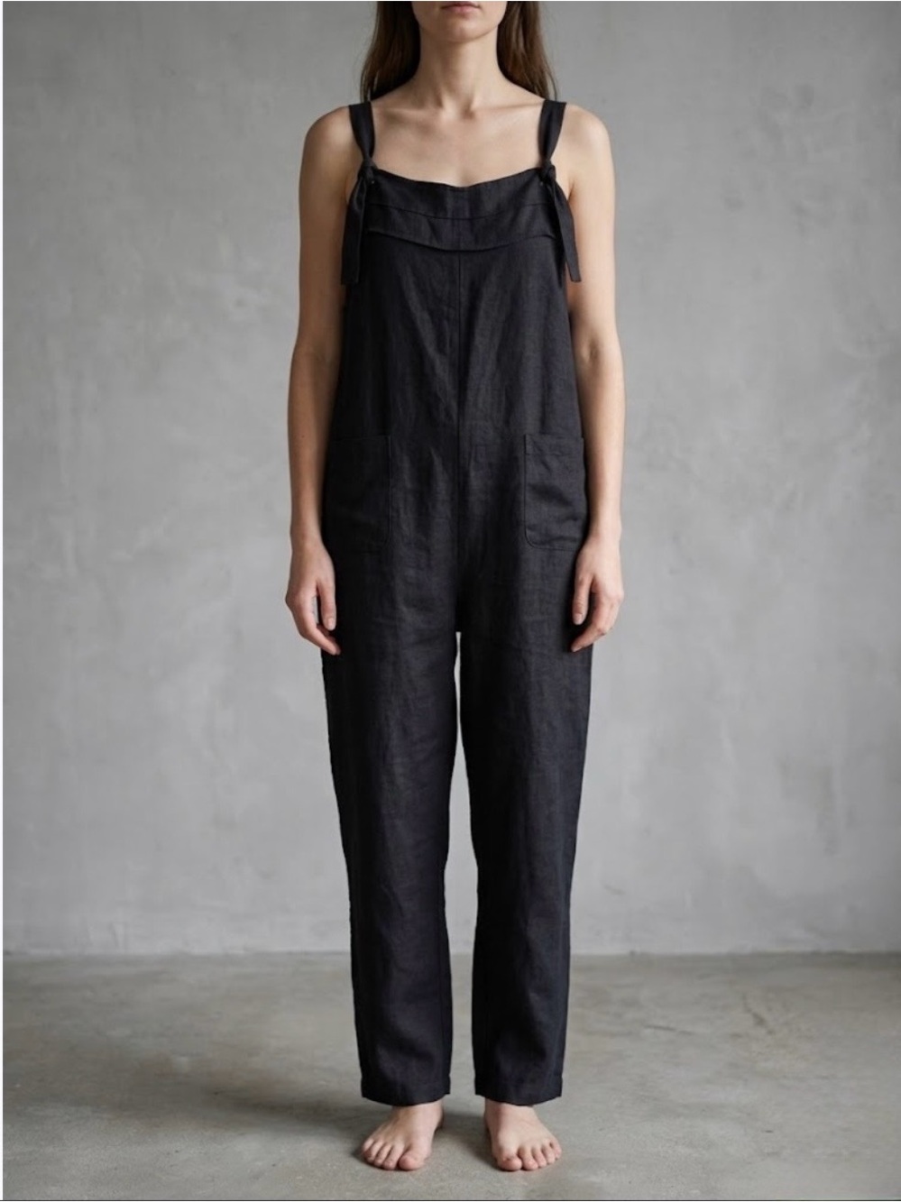 CAPOSHIE Black Linen Overalls with Tie Straps / Italian linen